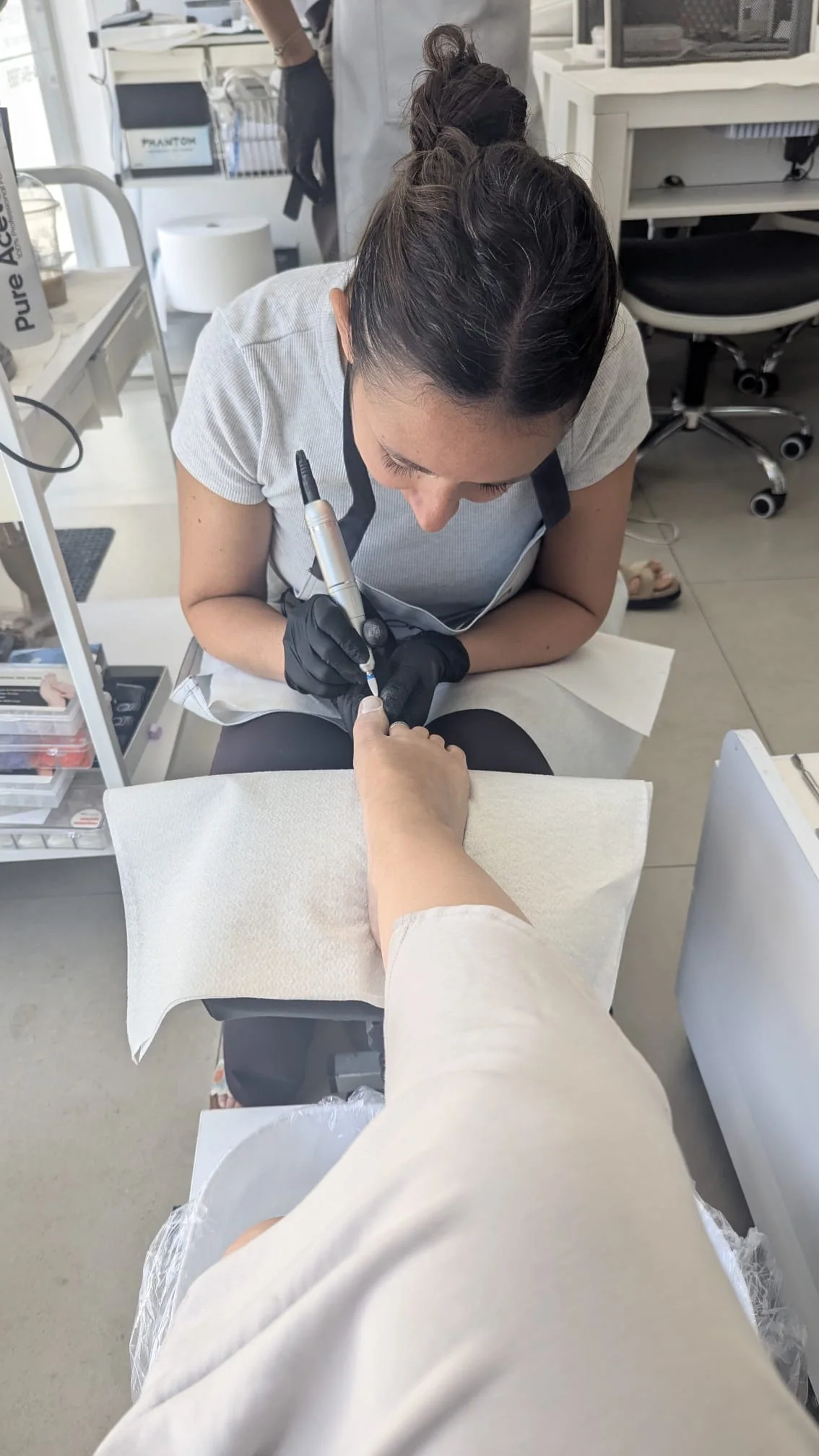 Careful hand treatment in the studio